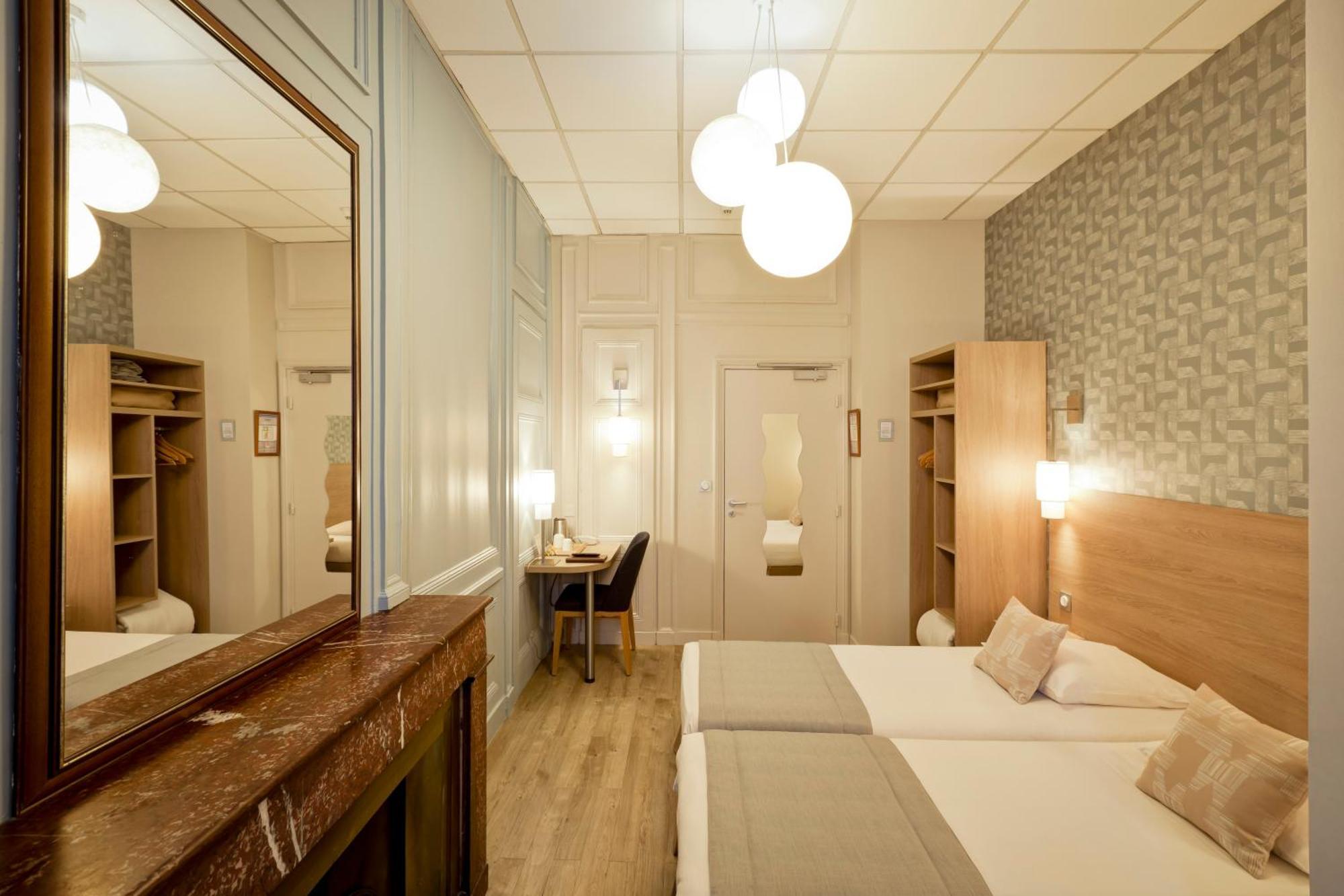 Hotel Du Dauphin Lyon Kültér fotó